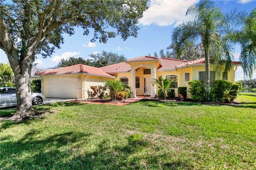 860 Grand Rapids Blvd, NAPLES, FL, 34120-4428 | Card Image