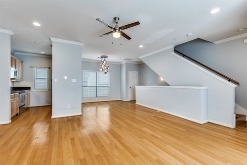 b5-2407 Stutz Dr, Dallas, TX, 75235-6513 | Card Image