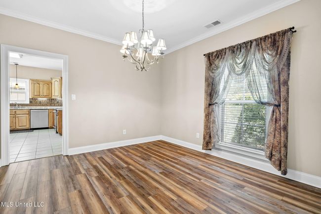 10-web-or-mls-10080 Green Forest Dr-10 | Image 11