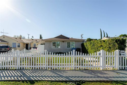 7027 Keokuk Avenue, Winnetka, CA, 91306 | Card Image