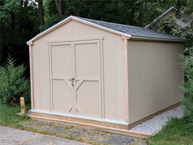 26690 Cook Rd, House other with 3 bedrooms, 2 bathrooms and null parking in Olmsted Twp OH | Image 18