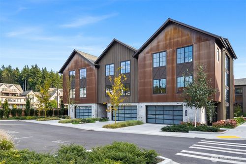 unit-c220-4566 Flying Goat Ave Ne, Bainbridge Island, WA, 98110-5447 | Card Image