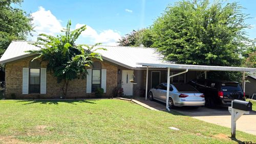 1516 Bowie Dr, Tyler, TX, 75701-6833 | Card Image
