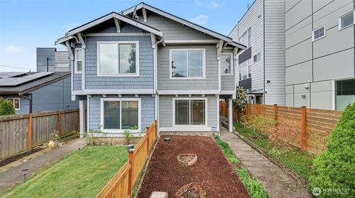 9029 17th Avenue Sw, Seattle, WA, 98106 | Card Image