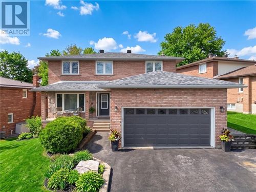 32 Thorncliffe Crt, Sudbury, ON, P3A5E9 | Card Image