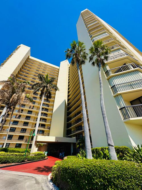 108-9500 S Ocean Dr, Jensen Beach, FL, 34957-2337 | Card Image