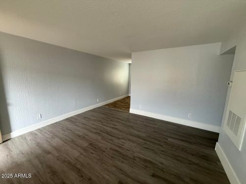 3-2537 W Georgia Ave, Phoenix, AZ, 85017-2781 | Card Image