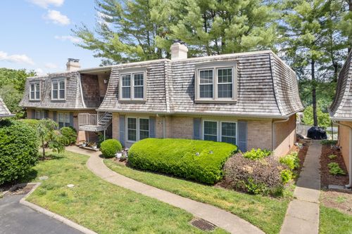 45-3000 Hillsboro Pike, Nashville, TN, 37215-1315 | Card Image