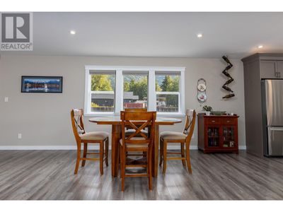 3569 Newell Ave, House other with 3 bedrooms, 2 bathrooms and null parking in Thornhill BC | Image 3