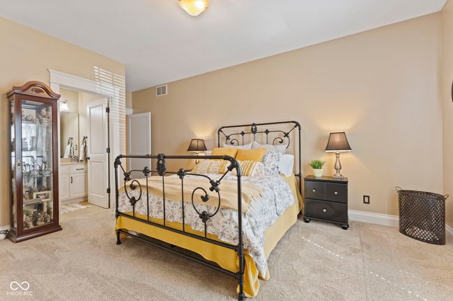 1675 Devonshire Dr, House other with 5 bedrooms, 5 bathrooms and null parking in Seymour IN | Image 56