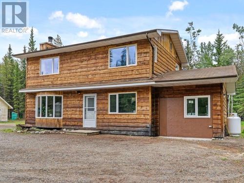 4 Marion Cres, Whitehorse, YT, Y1A5S4 | Card Image