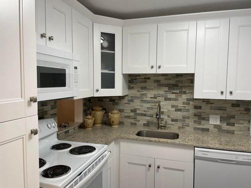 106-4393 Trevi Ct, Lake Worth, FL, 33467-4211 | Card Image