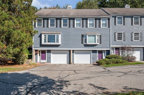 28-28 Meadowview Cir, Nashua, NH, 03062 | Card Image