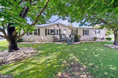 15 Legend Ln, HOUSTON, DE, 19954-9629 | Card Image