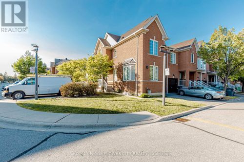 150-525 Novo Star Dr, Mississauga, ON, L5W1X9 | Card Image