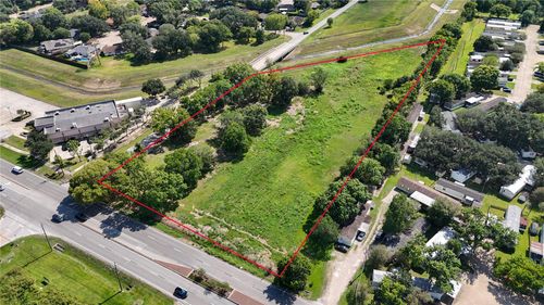 5604 Broadway St, Pearland, TX, 77581-7814 | Card Image