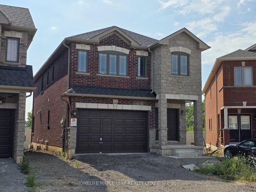 210 Palace St, Thorold, ON, L2V0N2 | Card Image
