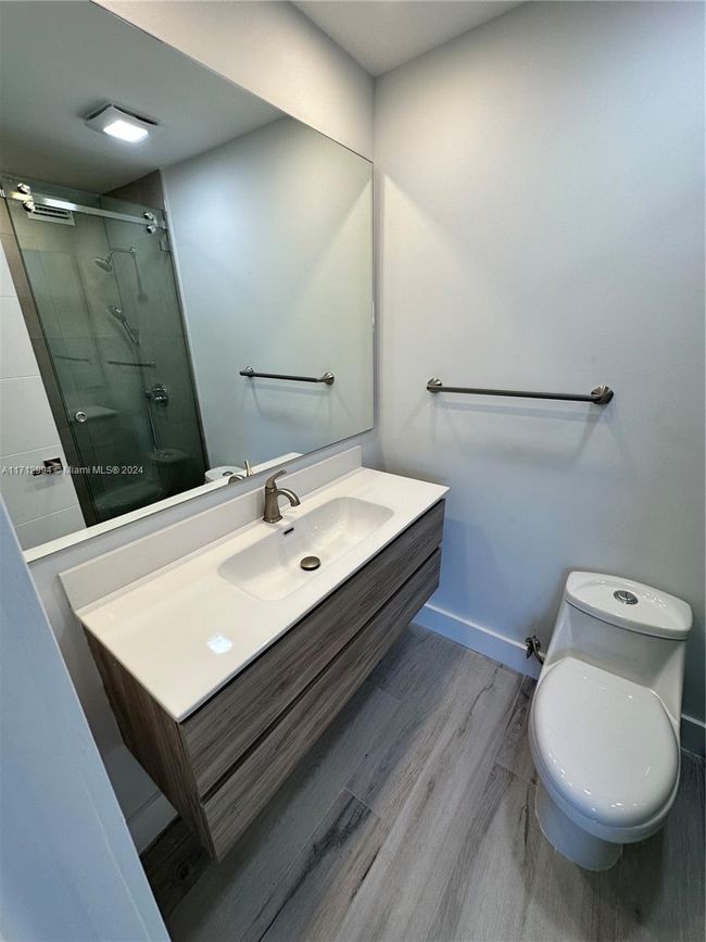 APT-906 - 8600 Sw 67 Th Ave, Condo with 1 bedrooms, 2 bathrooms and null parking in Pinecrest FL | Image 7