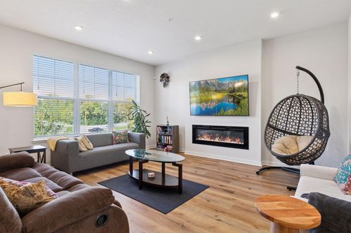 2867 Lexington Pl N, Roseville, MN, 55113-5555 | Card Image