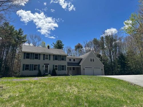 350 Hillside Street, Yarmouth, ME, 04096 | Card Image