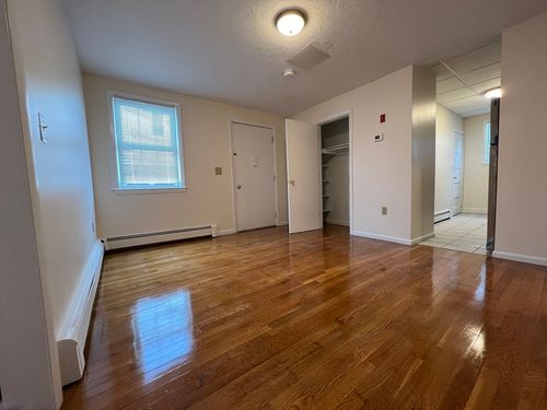 2-4 Appleton St, Quincy, MA, 02171-2063 | Card Image