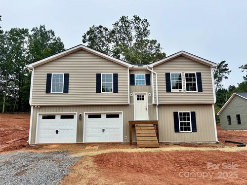 5961 Charlie Little Rd, Granite Falls, NC, 28630-8105 | Card Image