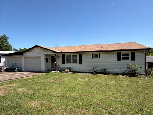 604 Missouri Pl, Huntsville, AR, 72740-8969 | Card Image