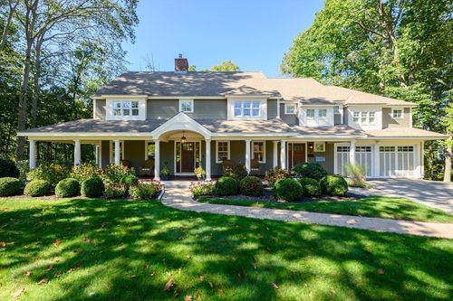137 Fairoaks Ln, Cohasset, MA, 02025-1313 | Card Image