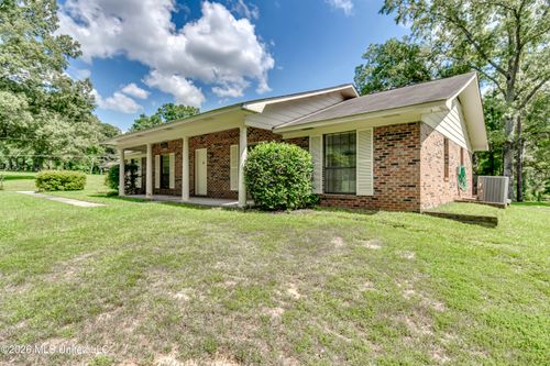 4151 Kimbell Rd, Terry, MS, 39170-7113 | Card Image