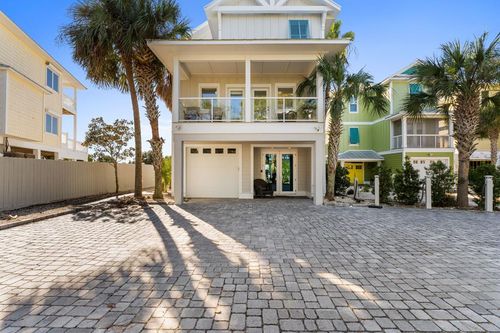 152 Mccosh Mill Rd, Port St Joe, FL, 32456-4487 | Card Image