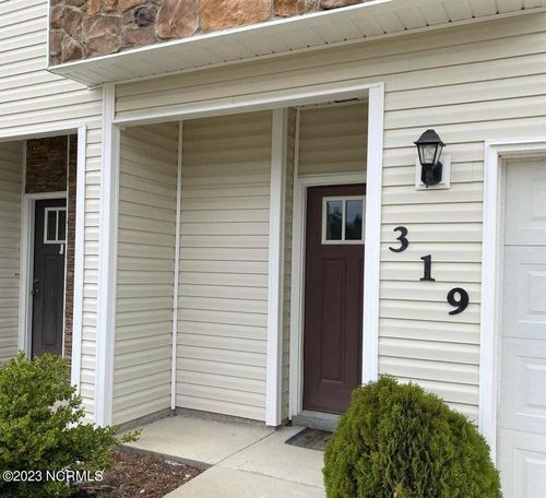 319 Frisco Way, Holly Ridge, NC, 28445-4203 | Card Image