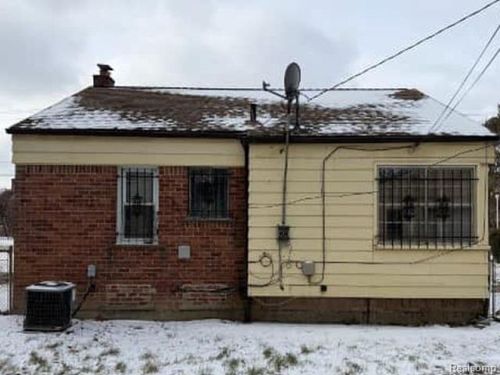 19358 Evergreen Rd, Detroit, MI, 48219-2680 | Card Image