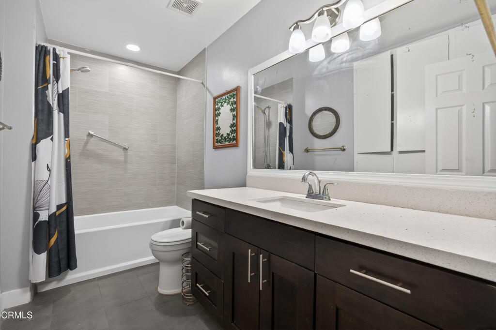 Residential Lease in Oxnard 3