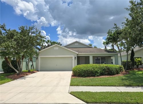829 Greenleaf Cir, Vero Beach, FL, 32960-3215 | Card Image