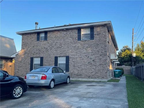 a-4204 Chateau Blvd, Kenner, LA, 70065-2076 | Card Image
