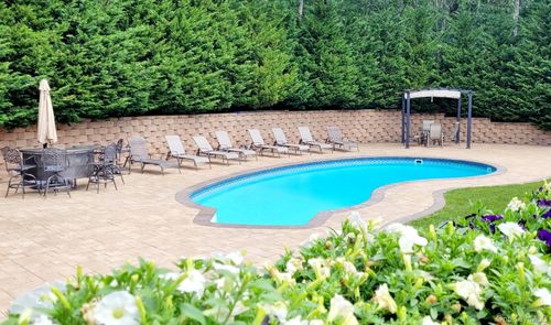 126 Malloy Drive, Southampton, NY, 11942 | Card Image