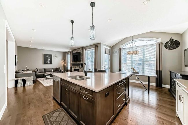 923 Windsong Dr Sw, House other with 3 bedrooms, 3 bathrooms and 4 parking in Airdrie AB | Image 14