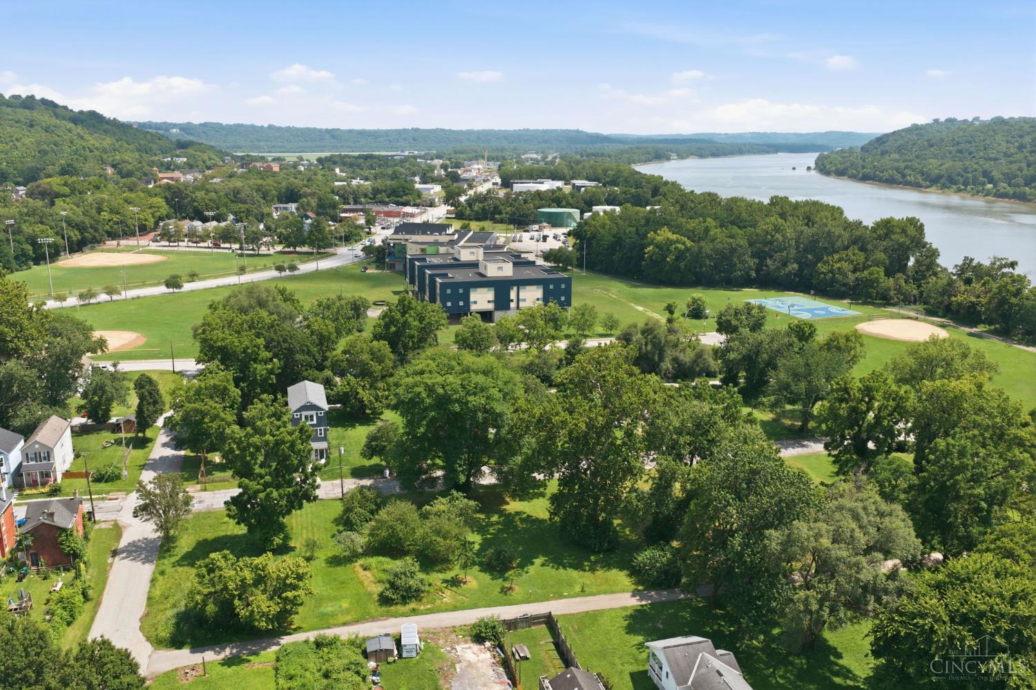 Land in Cincinnati 4