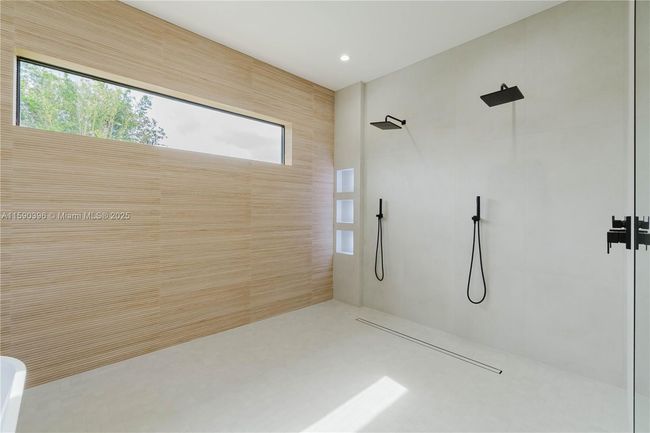 549 East Dr, House other with 4 bedrooms, 4 bathrooms and null parking in Miami Springs FL | Image 33