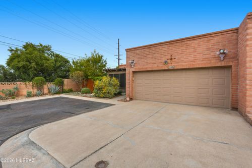 200 W Greer Lane, Tucson, AZ, 85704 | Card Image