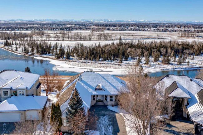 329 Douglasdale Point Se, Home with 4 bedrooms, 2 bathrooms and 6 parking in Calgary AB | Image 33