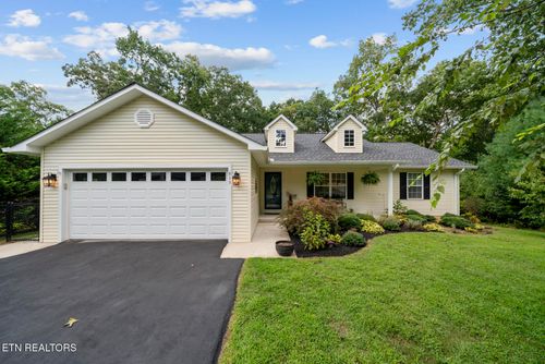 615 Apoka Lane, Crossville, TN, 38572 | Card Image