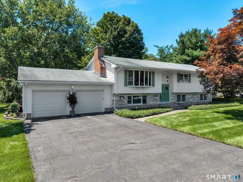 73 Rolling Ridge Rd, Hamden, CT, 06518-2621 | Card Image