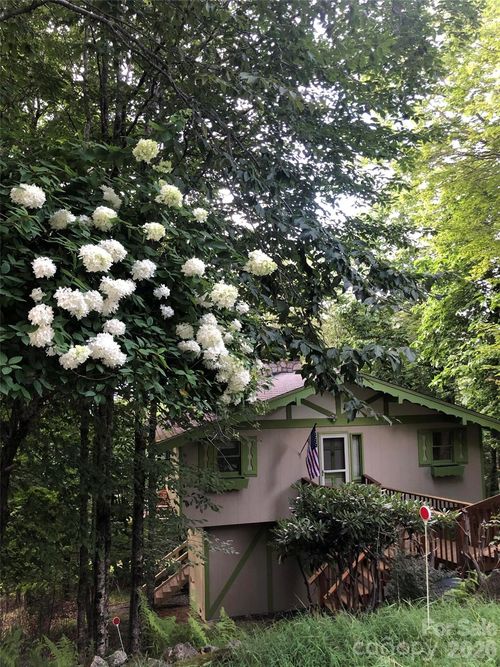 210 Overbrook Trl, Beech Mountain, NC, 28604-8145 | Card Image