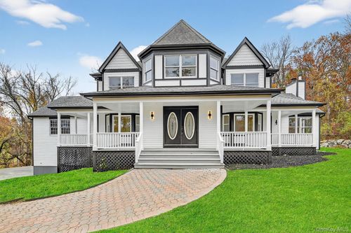 33 Crystal Farm Rd, Warwick, NY, 10990-2864 | Card Image