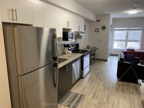 1710-258A Sunview St, Waterloo, ON, N2L0H6 | Card Image