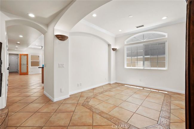326 6 Th St, House other with 4 bedrooms, 5 bathrooms and 2 parking in Huntington Beach CA | Image 13