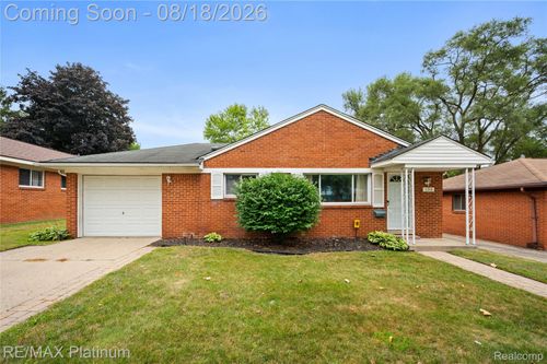 190 Noble St, Milford, MI, 48381-2058 | Card Image
