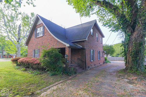 623 W Oak Avenue, Jonesboro, AR, 72401 | Card Image