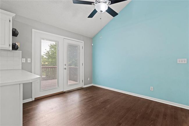 1221 Ne Beacon Ave, House other with 3 bedrooms, 3 bathrooms and null parking in Lee's Summit MO | Image 16